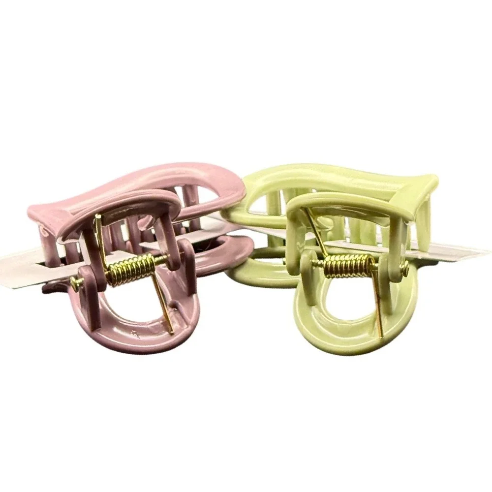 2pc Heart Hair Claw Clips Pastel Pink and Green Matte Cutout Hair‎ Accessories